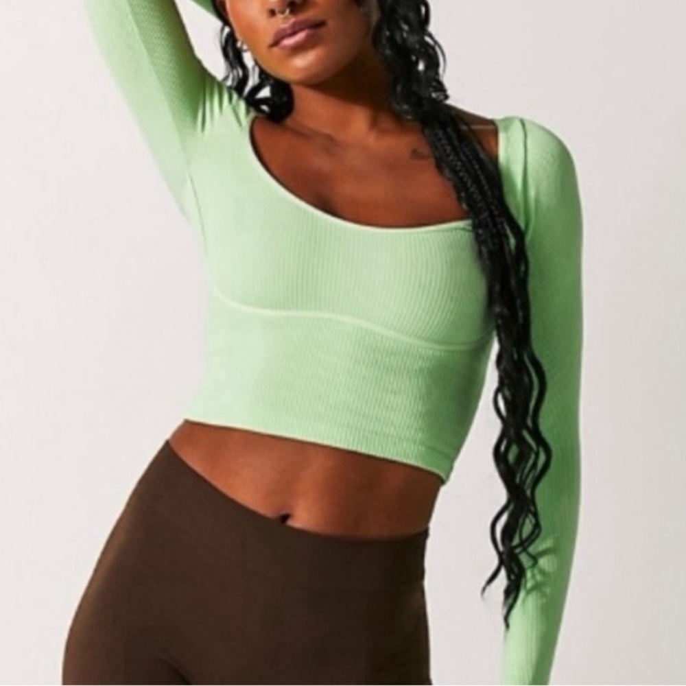 NEW Free People Meg Rib Long Sleeve Cropped Top Light Green Size XS/S New w/oTag